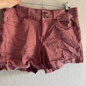 Gently used pink SO shorts, sz Jr 13